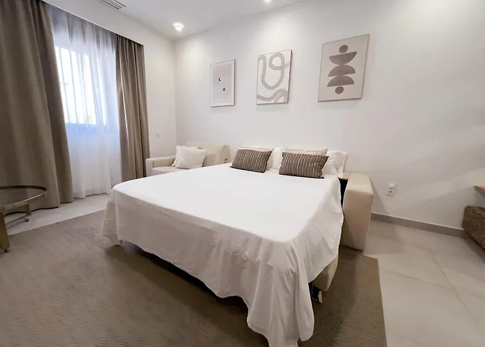 Apartment Alberthouse - Lujoso En El Centro De Málaga